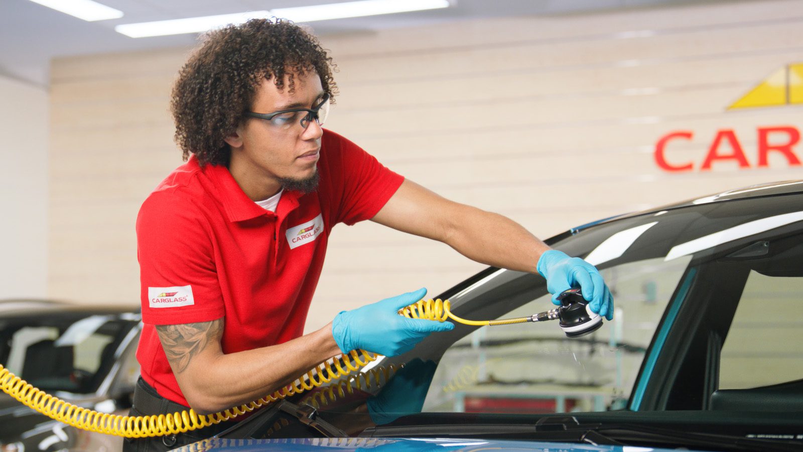 Servicemonteur Autoruiten bij Carglass® Utrecht | €2.847-€3.787 |